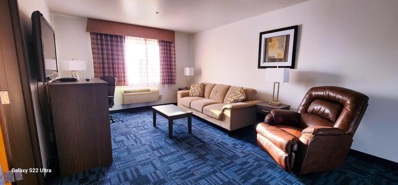 Helena Inn - Airport ภายนอก รูปภาพ